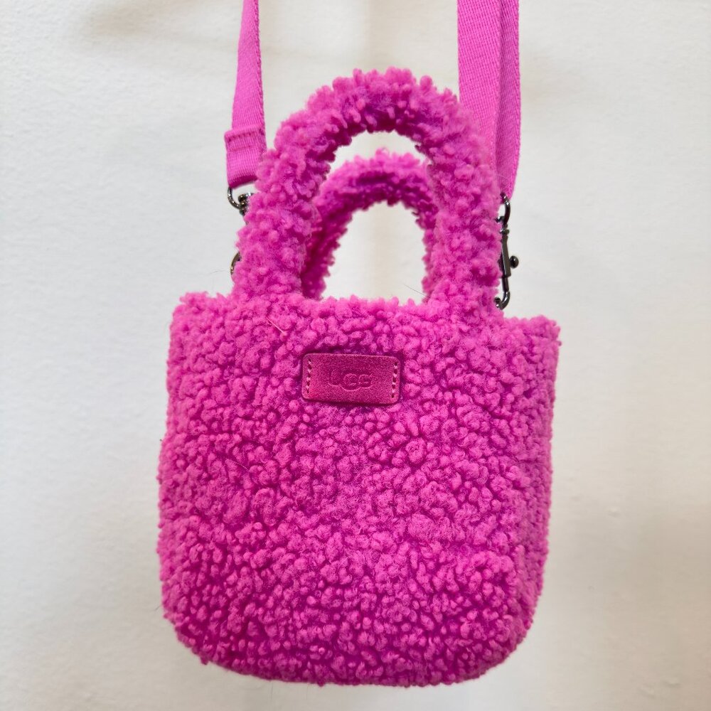 UGG MARIBEL MINI BAG SHERPA GREAT CONDITION PINK